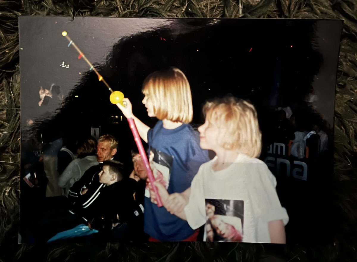 chlnclbly's tweet photo. First concert I ever went to on May 24th 2003 (3 year old on the right) vs most recent concert I went to on September 12th 2023 (24 y/o on left). Naturally they’re both @Busted because I haven’t changed at all in 21 years 😬 @CharlieSimpson @JamesBourne @mattjwillis https://t.co/wvty7iDREP