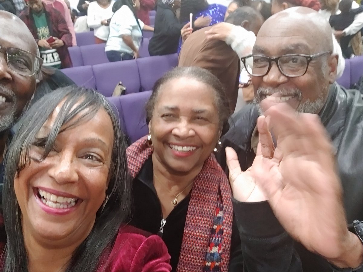 bossladyrobin's tweet photo. #COPCrossover2024 https://t.co/fVVMDmRRrE