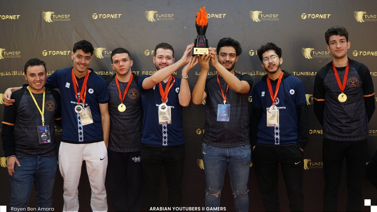 Arabian YouTubers Gamers tweet media