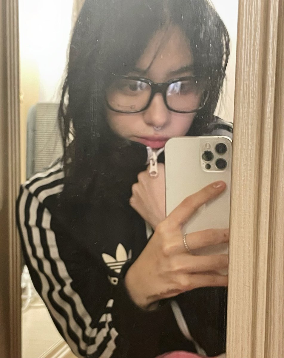 hardheartcorr's tweet photo. @nnknge 그렇다면 찐따미오 https://t.co/3GxM9MDxHA