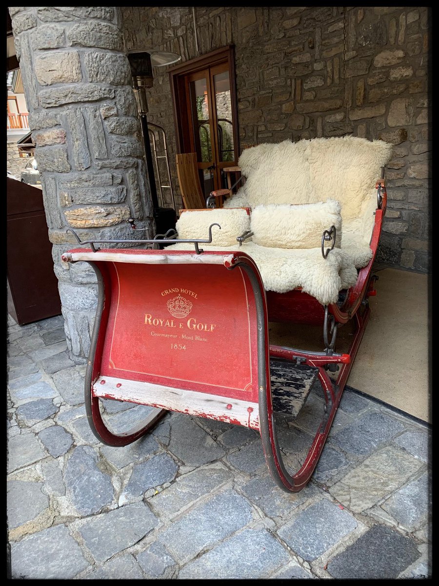hardrockhm's tweet photo. Arrivati in hotel a #courmayeur #valledaosta #vallée #valdaosta #mountain #capodanno2024 #courma https://t.co/DmC05nR3ea