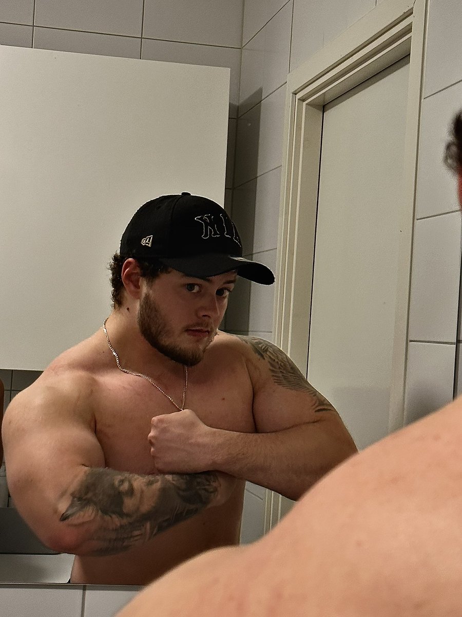 Happy new year, wishing everyone lots of gains in 2024