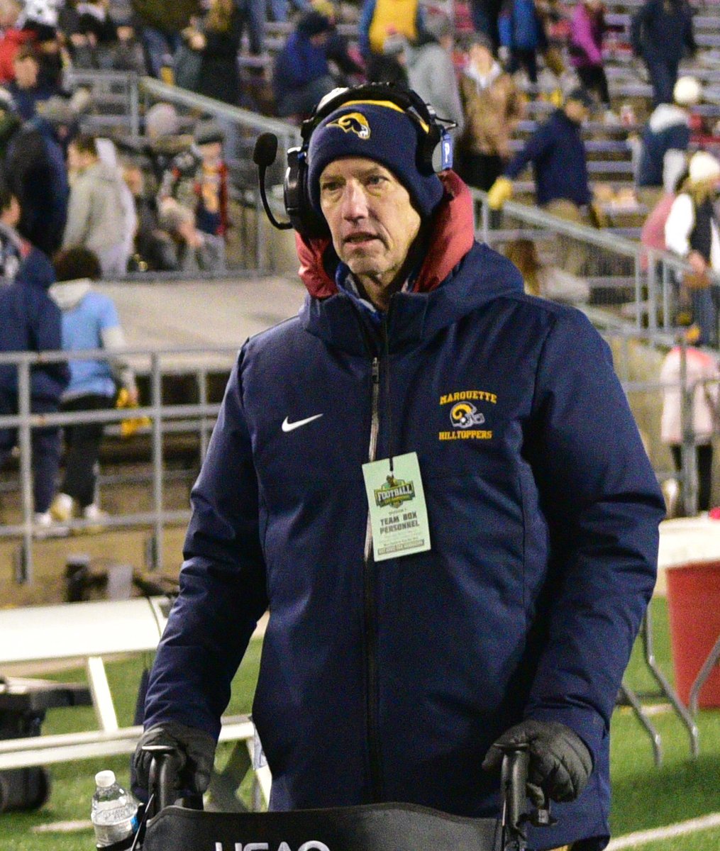 The Marquette Football Family lost an amazing person on Friday. Coach Jeff Bolle went home to our Lord after a courageous battle with cancer. Jeff was the definition of “Man for Others.” He loved his players and was a tremendous role model! RIP Coach Bolle! We will miss you!