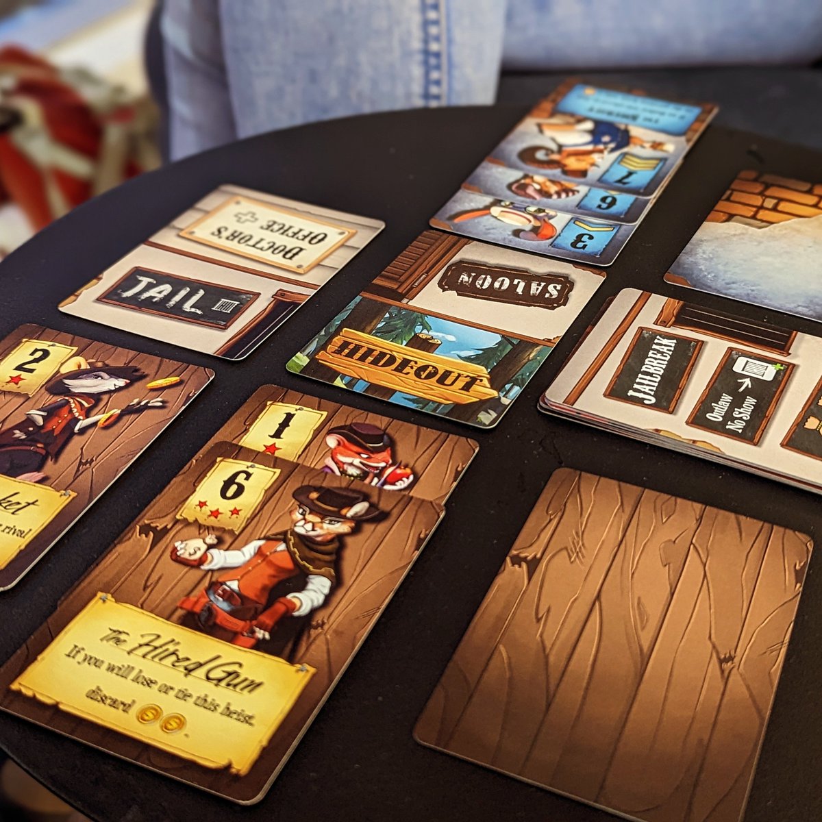 Airport game of High Noon Heist, perfect for a tiny table. Follow below for the launch in March! #smallcardgame

kickstarter.com/projects/15823…
