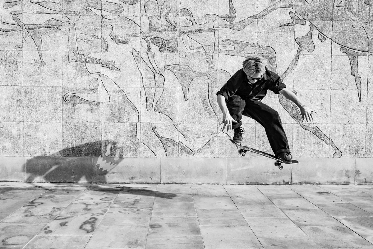 PoziomPhoto's tweet photo. Skate photography 2023.
Happy New Year! https://t.co/4dQEo5ru2m