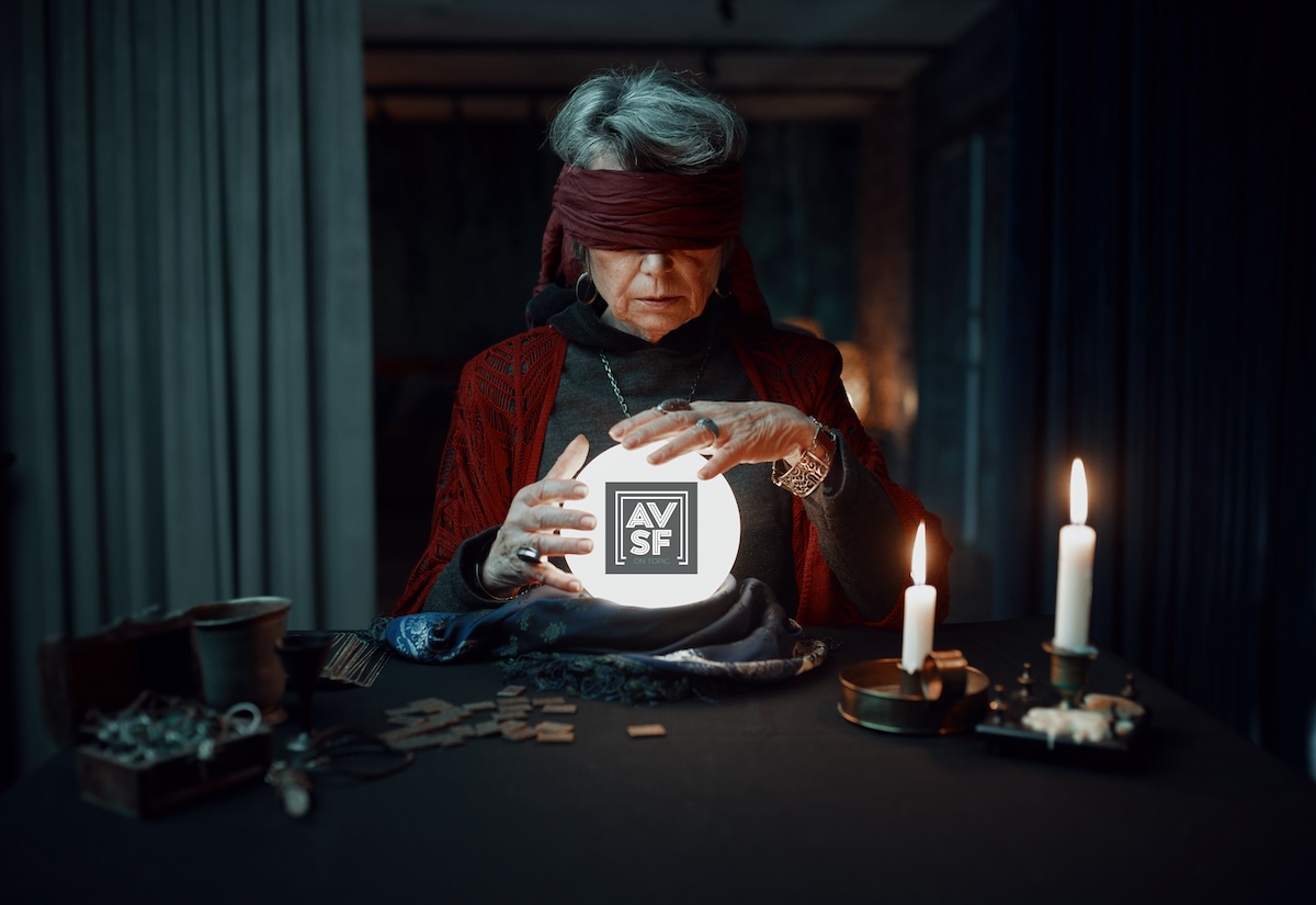 HigherEdAV's tweet image. What&apos;s the best way to start off the new year?! How &apos;bout with a @AVSuperfriends episode! 

Take a listen as the crew gives some 2024 predictions in this Part 1 of 2! 

higheredav.com/41-All-of-This…

#highered #edtech #avtweeps #higheredav #hetma