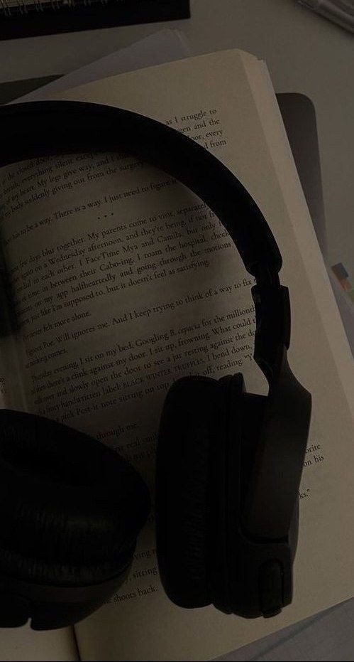 ᶜˡᵃʳⁱⁿʰᵃ ᵗᵃ ˡᵉⁿᵈᵒ tweet media