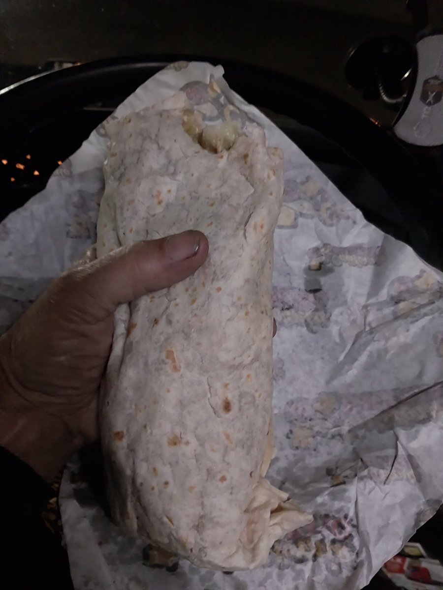 RacerX393's tweet photo. #ThisYearIWill eat more huge burritos. https://t.co/r6yJAgI1w7