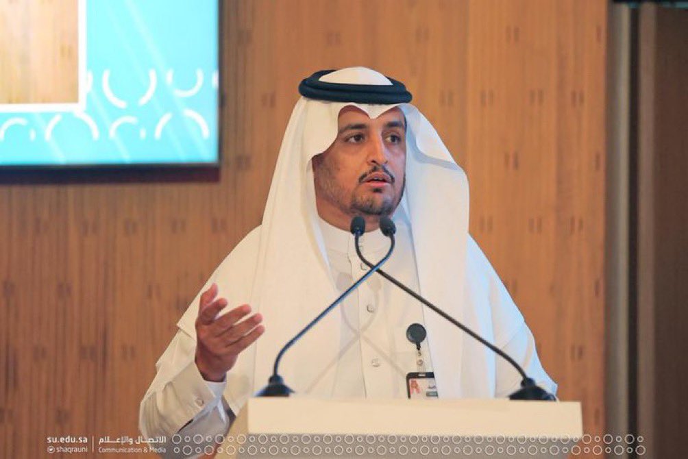 أبارك لأخي الدكتور محمد علي العياد 
صدور قرار المجلس العلمي بجامعة شقراء بترقيته إلى درجة أستاذ ( بروفيسور ) في تكنولوجيا التعليم ، نسأل الله أن تكون عوناً له على طاعته وخدمة دينه ووطنه 

تستاهل ياو زياد ومنها للأعلى إن شاء الله 

@mo900mo