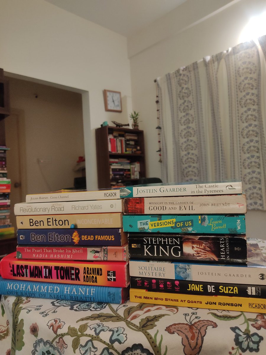 Chiththarthan's tweet photo. New Year's Day book shopping done right at @blossombookhous https://t.co/LZtCqdJiwp