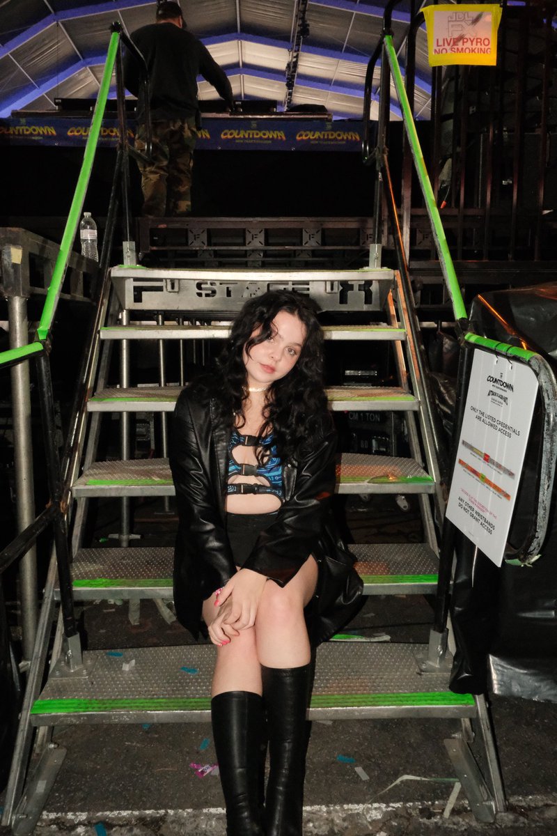 Countdown NYE <a href="/insomniacevents/">Insomniac Events</a> <a href="/egzodmusic/">Egzod</a> <a href="/NytrixMusic/">Nytrix</a>