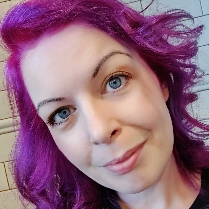 Happy New Year!!??? 2023 has been a tricky one for me but still powering through, and endeavouring to