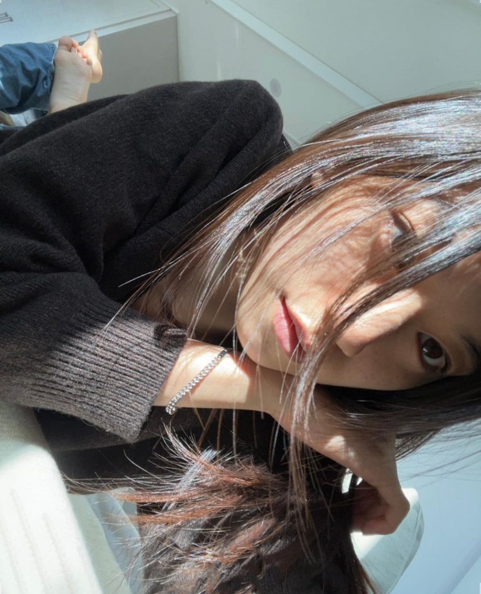 eidoyeon's tweet photo. 🤍 https://t.co/N2EMlUFwbk https://t.co/A67fHXBNIG
