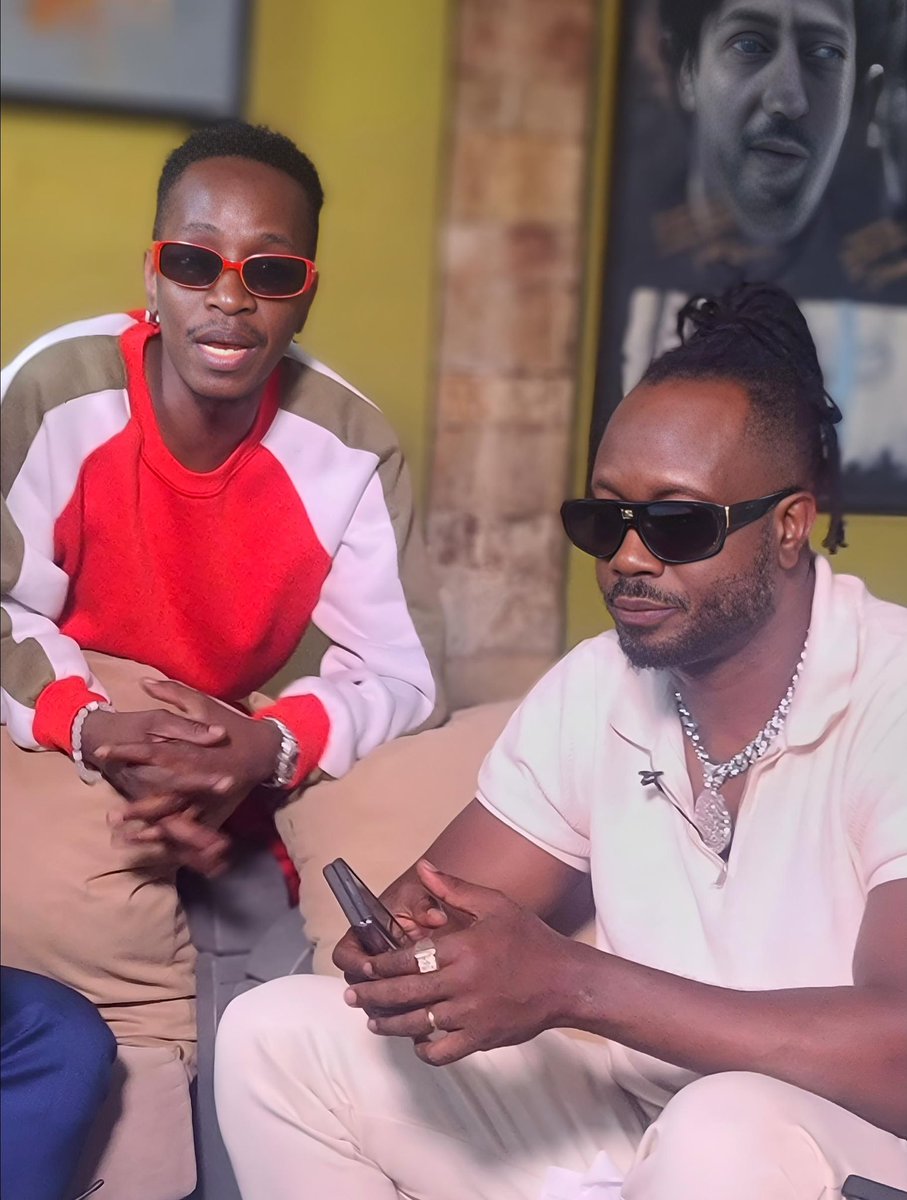 mckatsug's tweet photo. Wamma nze Nkolelaa Bantu is Questions by Rasta Bebe Cool susposed to Be on His List
Njagalaaa violence just
Happy 2024
https://t.co/YJD0NMTz5Z https://t.co/rJIZwvvmuX