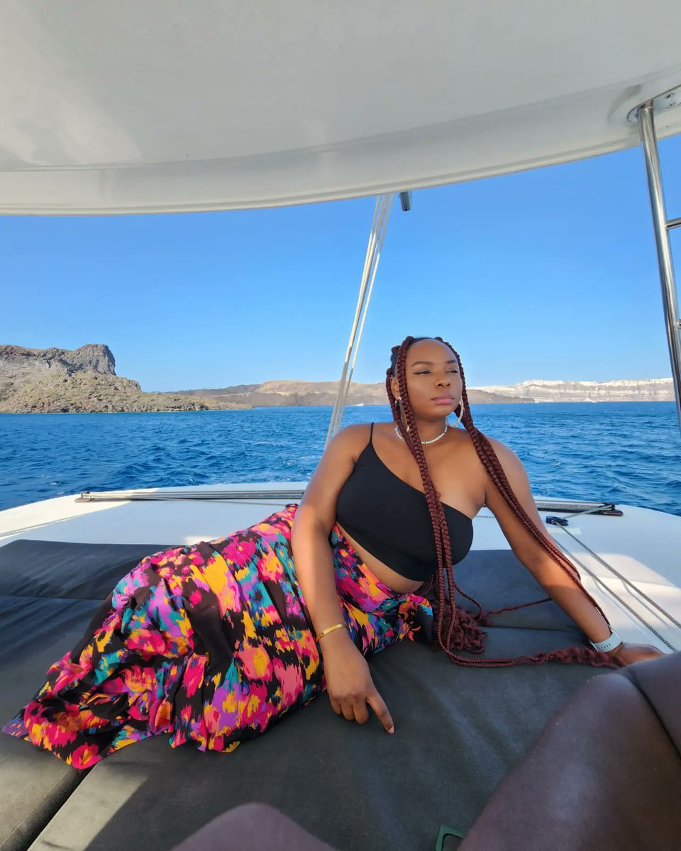 yemialadee's tweet photo. Blessings, testimony, go follow 🙏🏾 you... wherever you go. https://t.co/I9MmuaZXsX