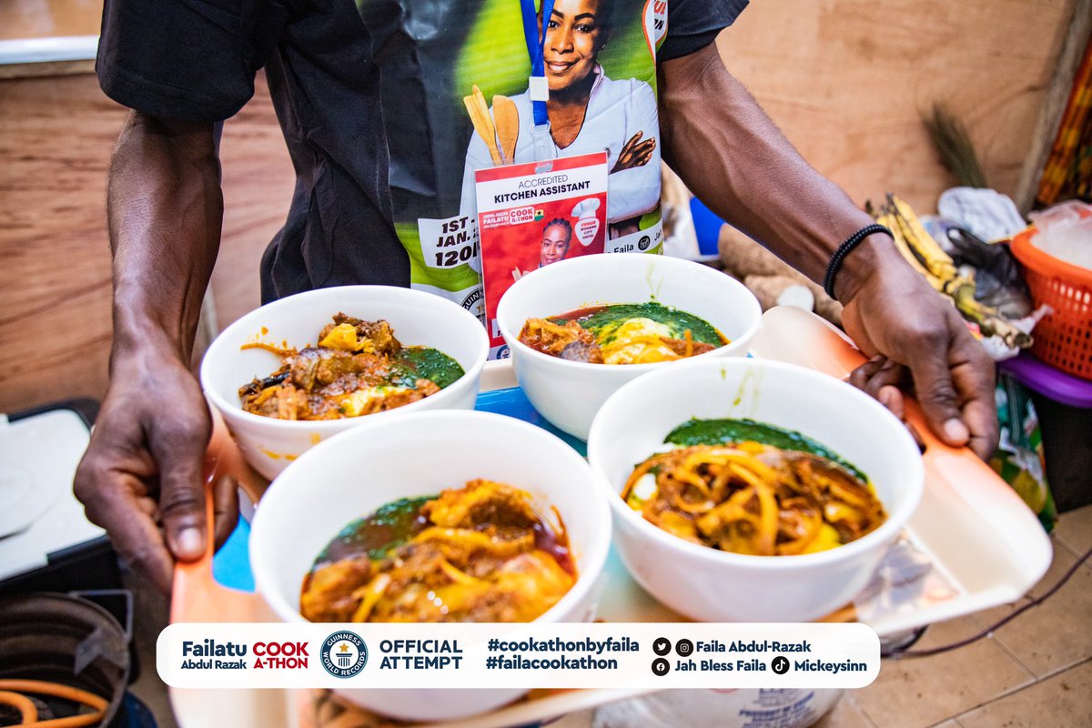 FailaAbdulRazak's tweet image. Seeing everyone enjoy the dishes warms my heart. Food and love truly brought us together. I'm already excited about the next few days. #FAILACOOKATHON #cookathonbyfaila #guinnessworldrecords