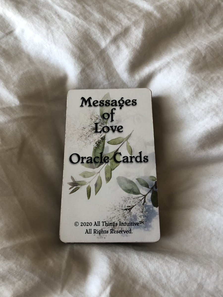 anothapisces's tweet photo. 🍂🩵 free love messages 

• comment both initials 
• must be following and retweet!!

✨🍯 tip $5 for 6 messages or $10 for a love spread! 👇🏼 https://t.co/CQgY7inTeY