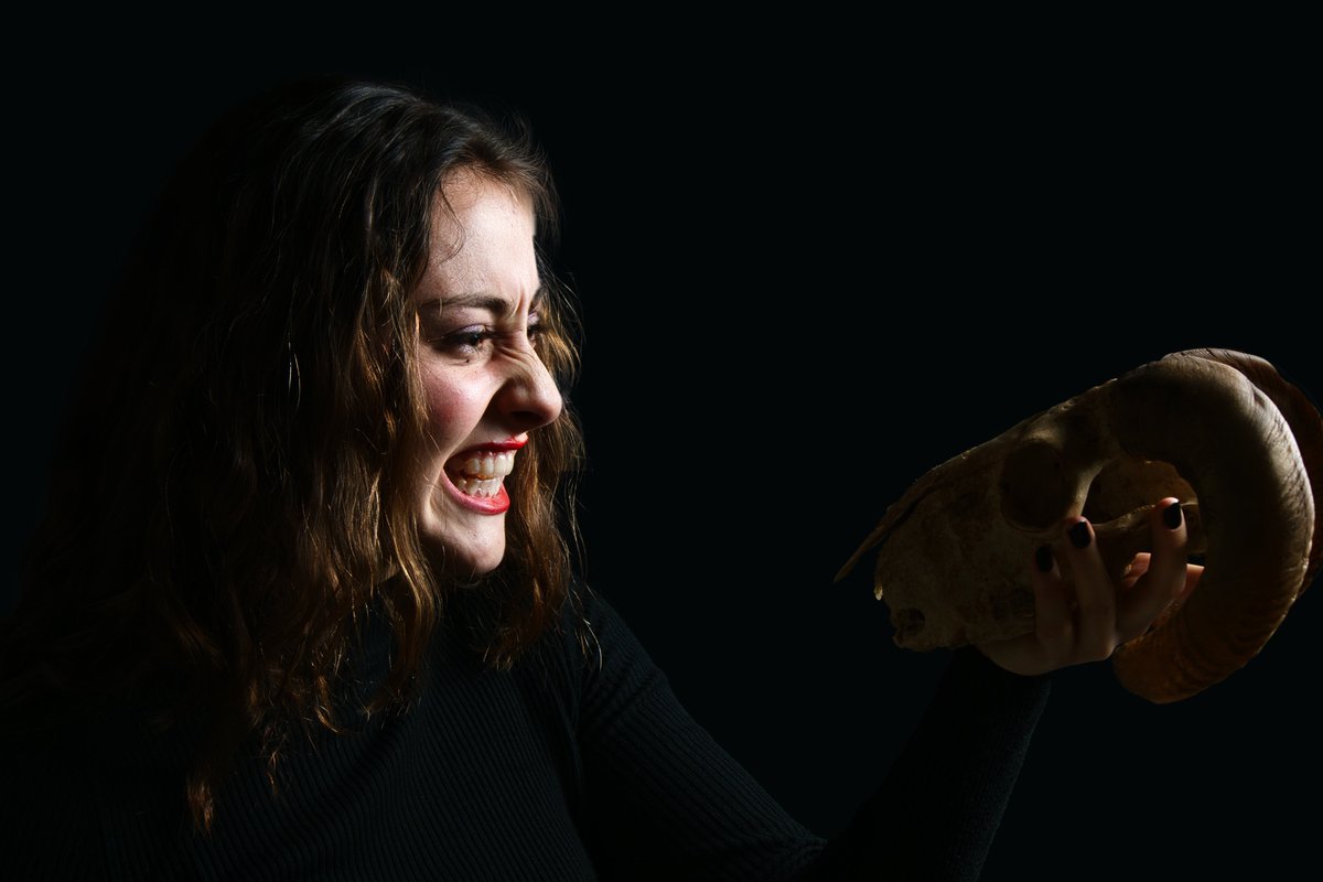 carlosqphoto's tweet photo. ¡¡¡Feliz año Nuevo!!!
#portraitphotography #portrait #retratos #beauty #theatre #teatro #actress #actriz https://t.co/E6rmNeauEl