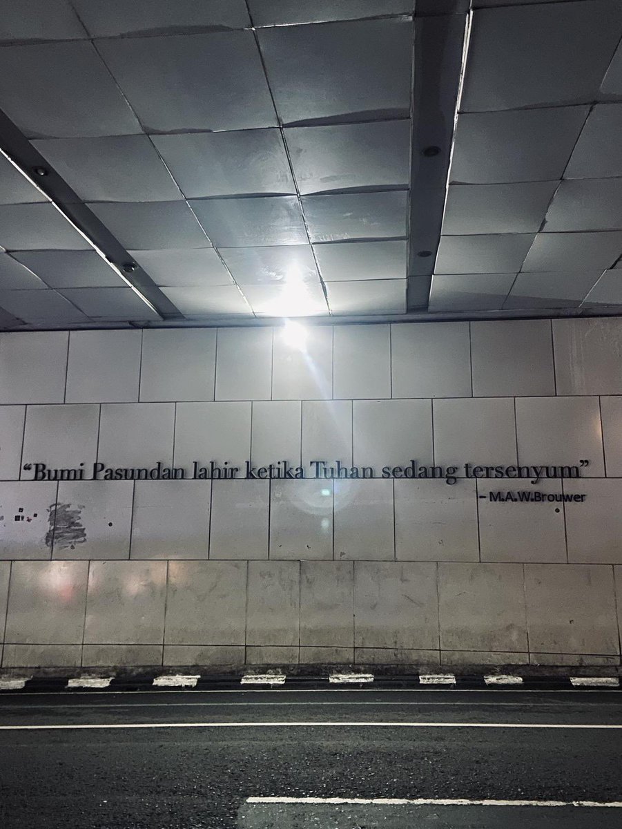 ariyuliando's tweet photo. See U Bandung 
Menyisakan jejak kenangan 👣 https://t.co/s1whN8davH