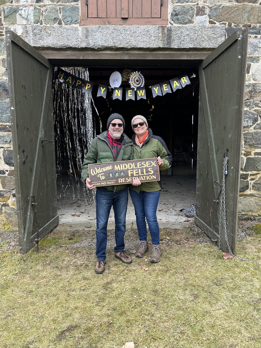 PaulBrodeur2010's tweet photo. #FirstHike at @middlesexfells. Thanks to @MassDCR @BrianArrigoDCR and @FellsFriends for a great event! https://t.co/0aXRFdnkTw
