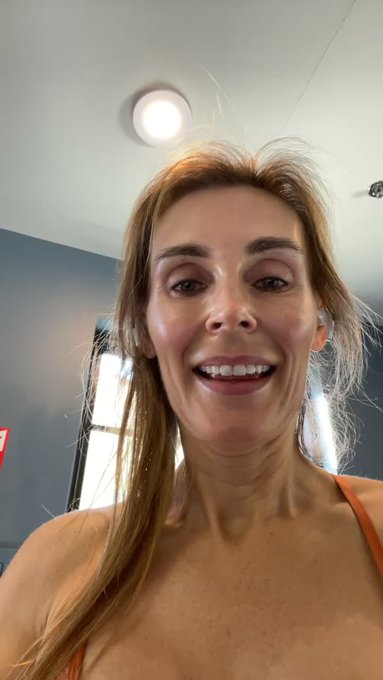 Tanya Tate is live now! https://t.co/txmCSjVJtA https://t.co/BoZyUHD3Kt