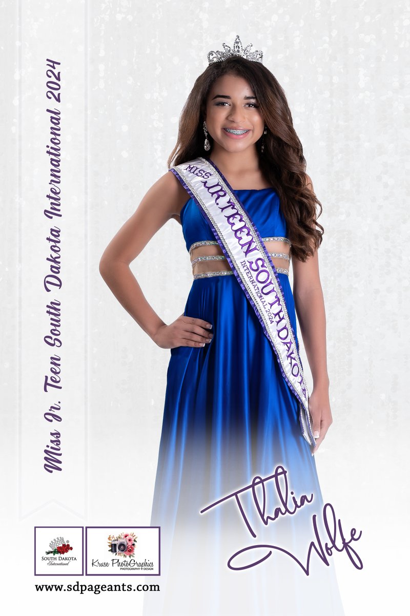 sdpageants's tweet photo. Happy New Year!!!! We are excited to share new autograph cards for the 2024 Honorary and State Queens!!!

Professional Photography: Kruse PhotoGraphics
The South Dakota International Pageant: https://t.co/6luRh3KypO
#sdpageants #sdqueens #journeytothecrown https://t.co/rYAtsfQbpT