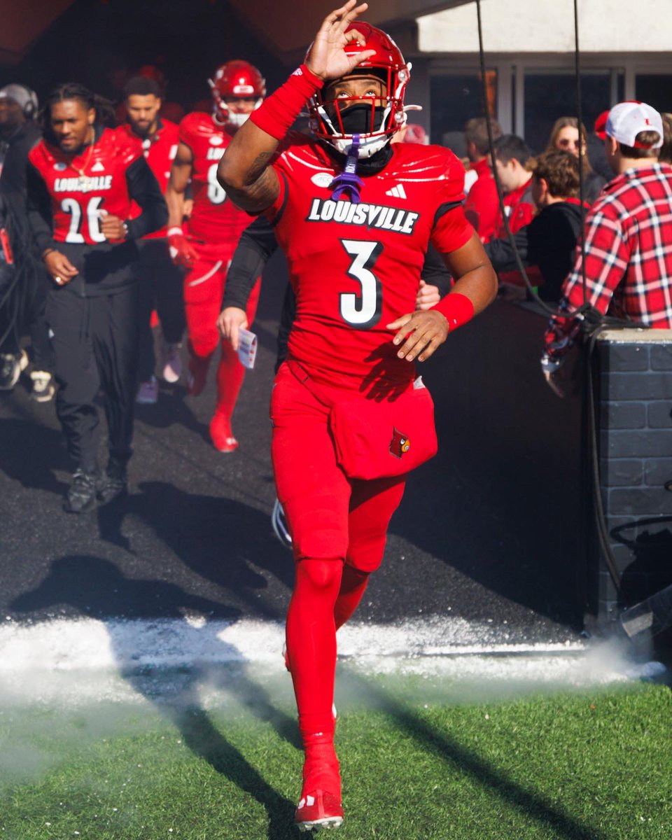 KevinLamarCole1's tweet photo. Thank You Louisville❤️ #4Shaad💜 https://t.co/OqwisRi8QV