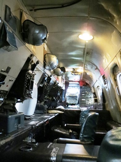 NewarkAirMus's tweet photo. Our Mk3 Phase 3 #WR977 was the longest serving Mk3 in @RoyalAirForce service - hence its spell in the Reserve Collection @ RAF Finningley; It's part of our regular #NAMopenCockpit offer (was open on 30.12.23)
Service Career recorded in these two museum-published books! https://t.co/pPkL6elKbJ