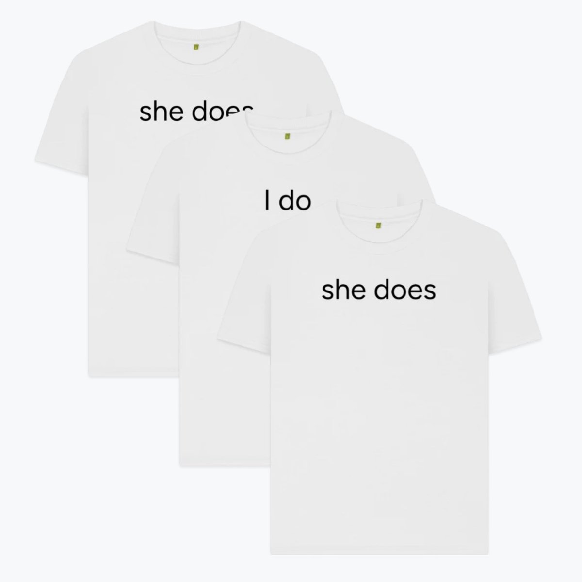Did someone you know get engaged over the festive/New Year period? 👰‍♀️ Are you organising a hen party? 🥂 The I Do and She Does t-shirts are perfect. Available in whatever quantity is required!
allaboutthewords.uk/product/bridal/
#Bride #bridesmaid #henparty #engagement #tshirtdesign