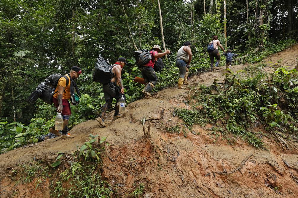 #Internacional | Unos 120.000 menores cruzaron selva del Darién en 2023 ow.ly/sujg50QmTlV