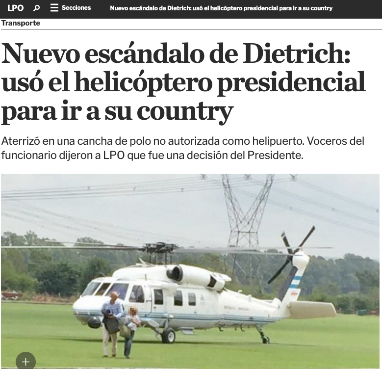 ernestorr's tweet photo. "Una vida sin privilegios" dice el caradura. https://t.co/CuGaiRZUw4