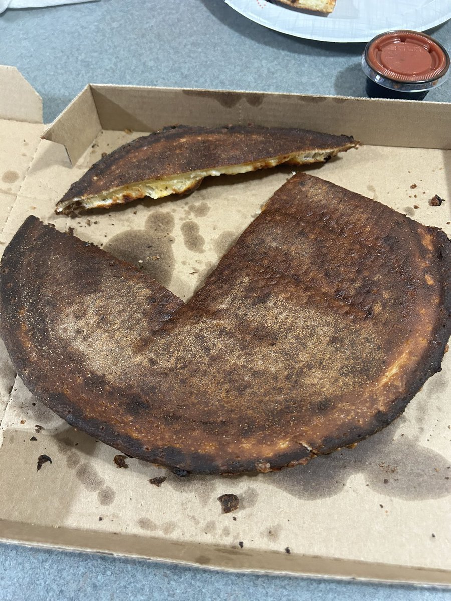 christiemike's tweet photo. @AskPapaJohns sorry, forgot the pics… https://t.co/ultnJ9vwgx