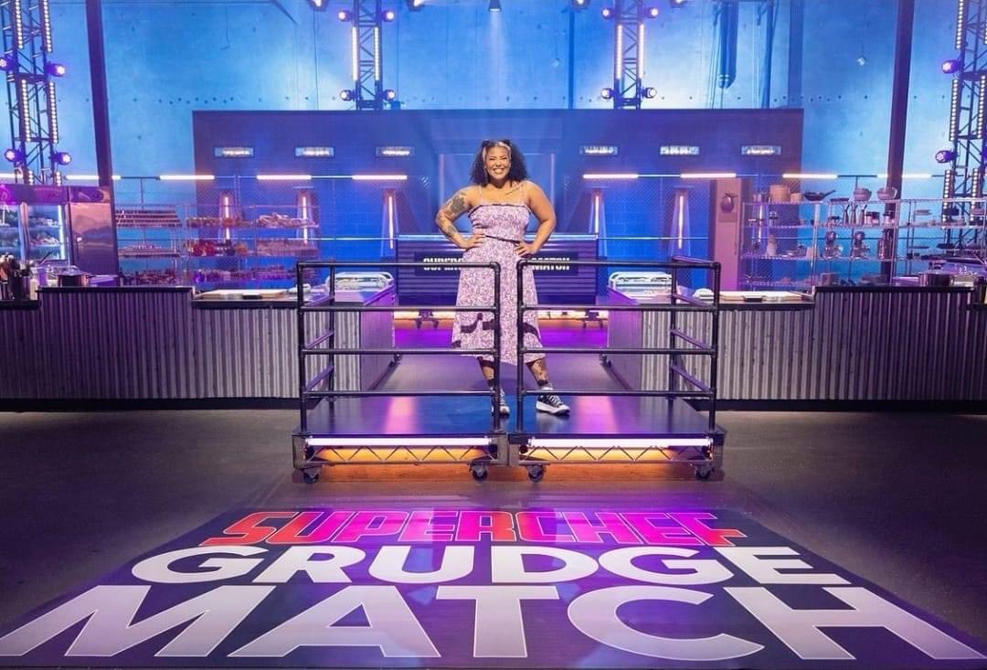 All Elite Wrestling Client @willowwrestles is on Food Network Tuesday at 9pm for #SuperChefGrudgeMatch! #AEW #foodnetwork #SuperChef For booking info, contact info@levelup-ent.com
