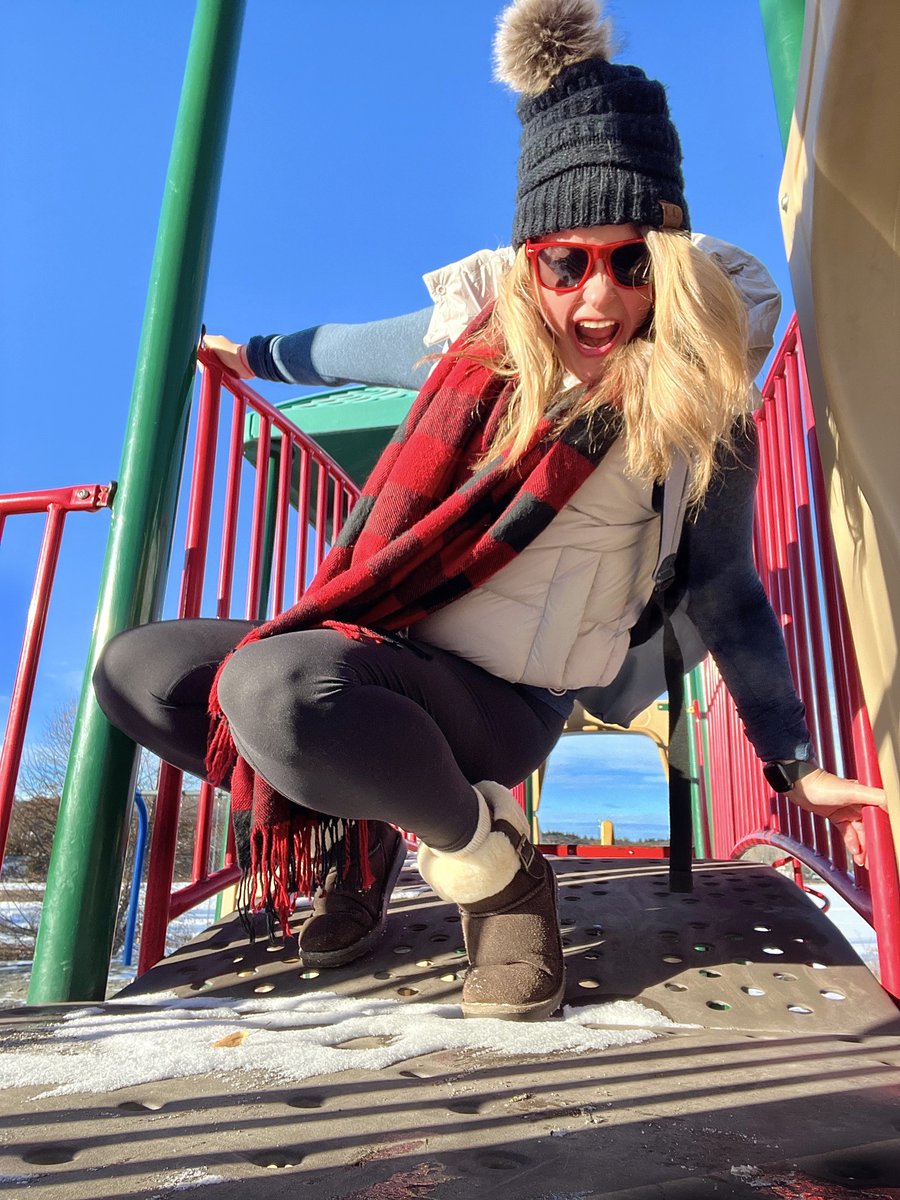 HeyItsMeMissJT's tweet photo. Fierce face for a fierce workout. #PlaygroundFitness #OutdoorFitness #Parkour #Calisthenics #MadeToMove #Run #Jump #Soar Using ALL the muscles! First workout of 2024 done. ✅ #VisualSlayer #JustKeepMoving #MatchMyVibe #NewYearsDay #Goals #IveGotPlans #TheFitLife ❄️💜💪🏃‍♀️🏋️‍♀️🧗‍♀️☀️ https://t.co/MLRP7kROUX