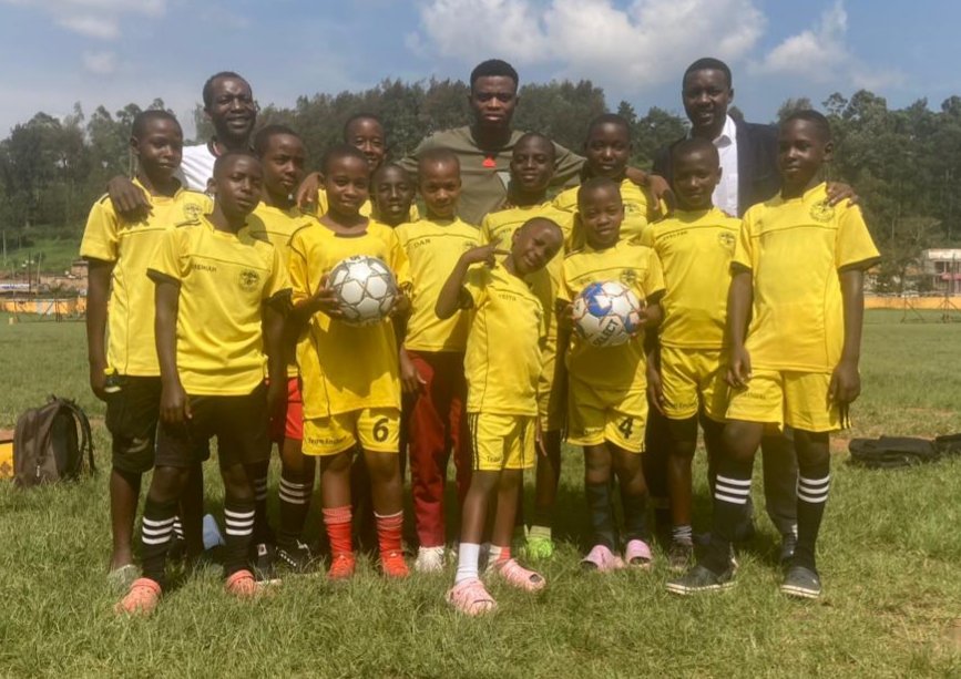 KHSA, New Years and Birthday, Celebrated in style with our HERO, @UgandaCranesStar @bobosi24 at our home . Thank you for the love, support, Motivations and Inspirations to the young lads. We do wish you all the best. #WeAreTeamEnshwa #UnityIsStrength #TheTruePrideOfKigezi