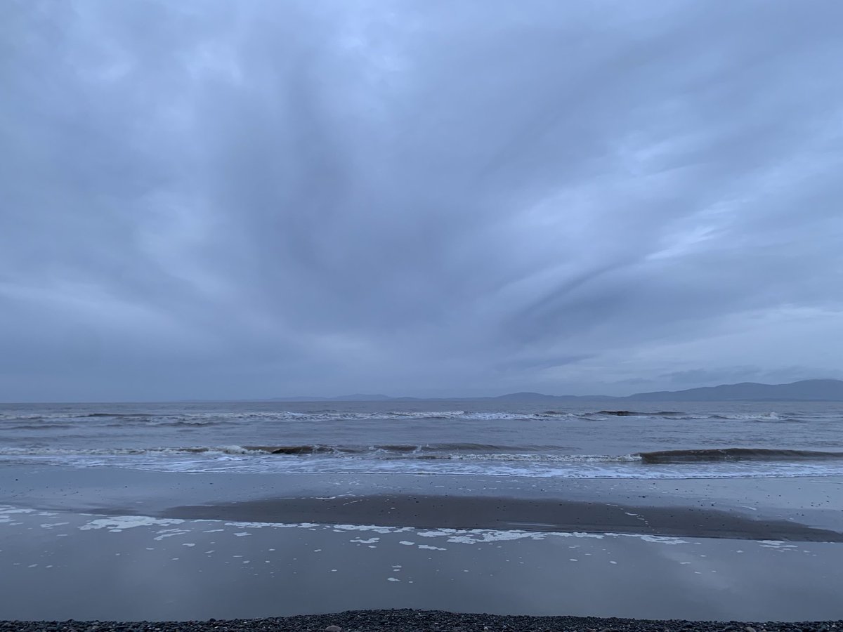 From a somewhat moody Solway, happy New Year folks.