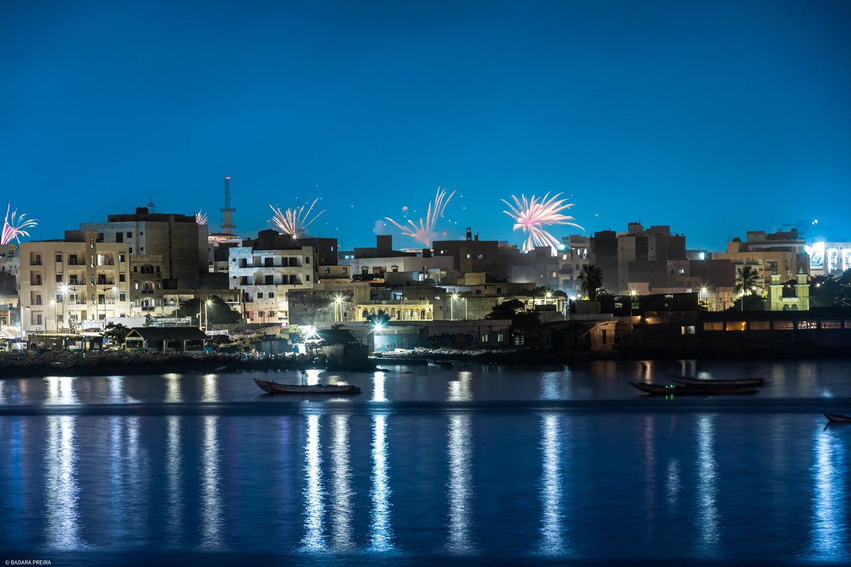 bdrpreira's tweet photo. Happy new year fam 🙌🏾

J'ai raté les feux d'artifice d'une vingtaine de minutes 🥹

#2024NewYear #HappyNewYear2024 #senegal #HNY2024 https://t.co/Cz5OdXNfLc