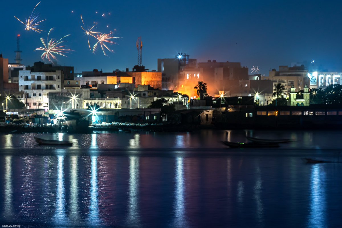 bdrpreira's tweet photo. Happy new year fam 🙌🏾

J'ai raté les feux d'artifice d'une vingtaine de minutes 🥹

#2024NewYear #HappyNewYear2024 #senegal #HNY2024 https://t.co/Cz5OdXNfLc