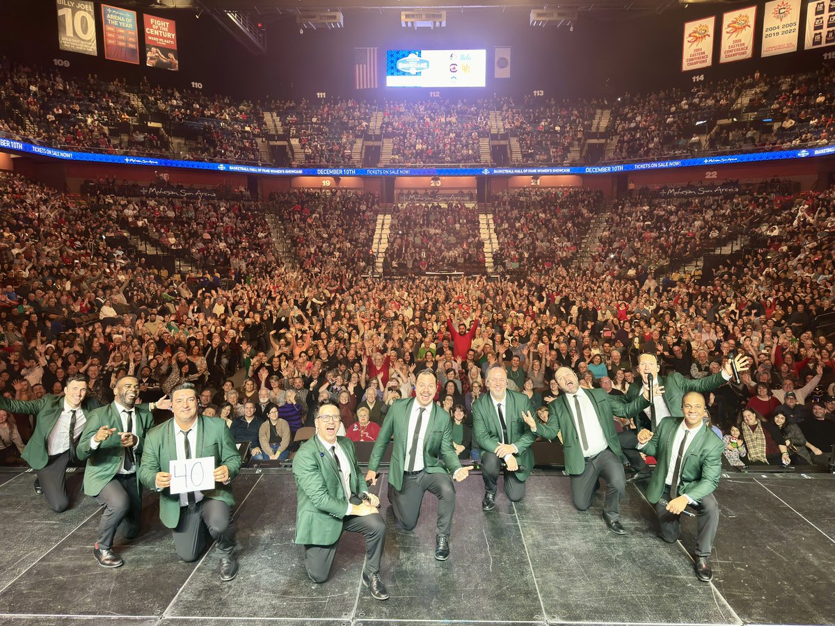 RandyStine's tweet photo. Thanks to all the #Chasers who supported us throughout this 62-show tour!
@SNCmusic #StraightNoChaser #SNCmusic #RoseParade https://t.co/uByI75oe7D