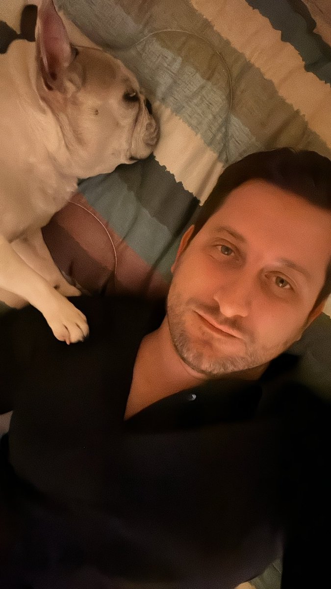 #HappyNewYear2024 con la mia Lei #bulldogfrancese #mypet