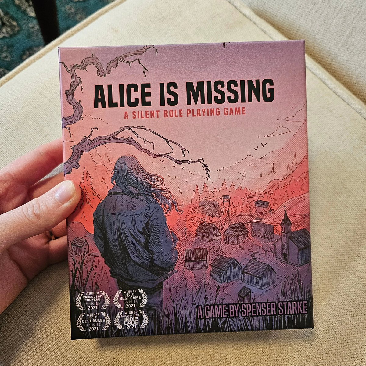 joinedbygaming's tweet photo. Spooky season is over, but the cold and early nights still put me in a haunting mood.
We were just gifted a copy of Alice is Missing, and I think it's going to scratch that itch perfectly. https://t.co/h1qR4yBsO9