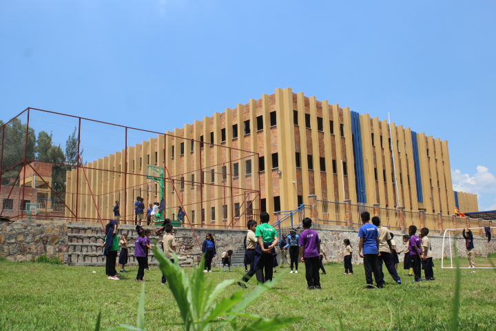 Acorns International School-Rwanda tweet media