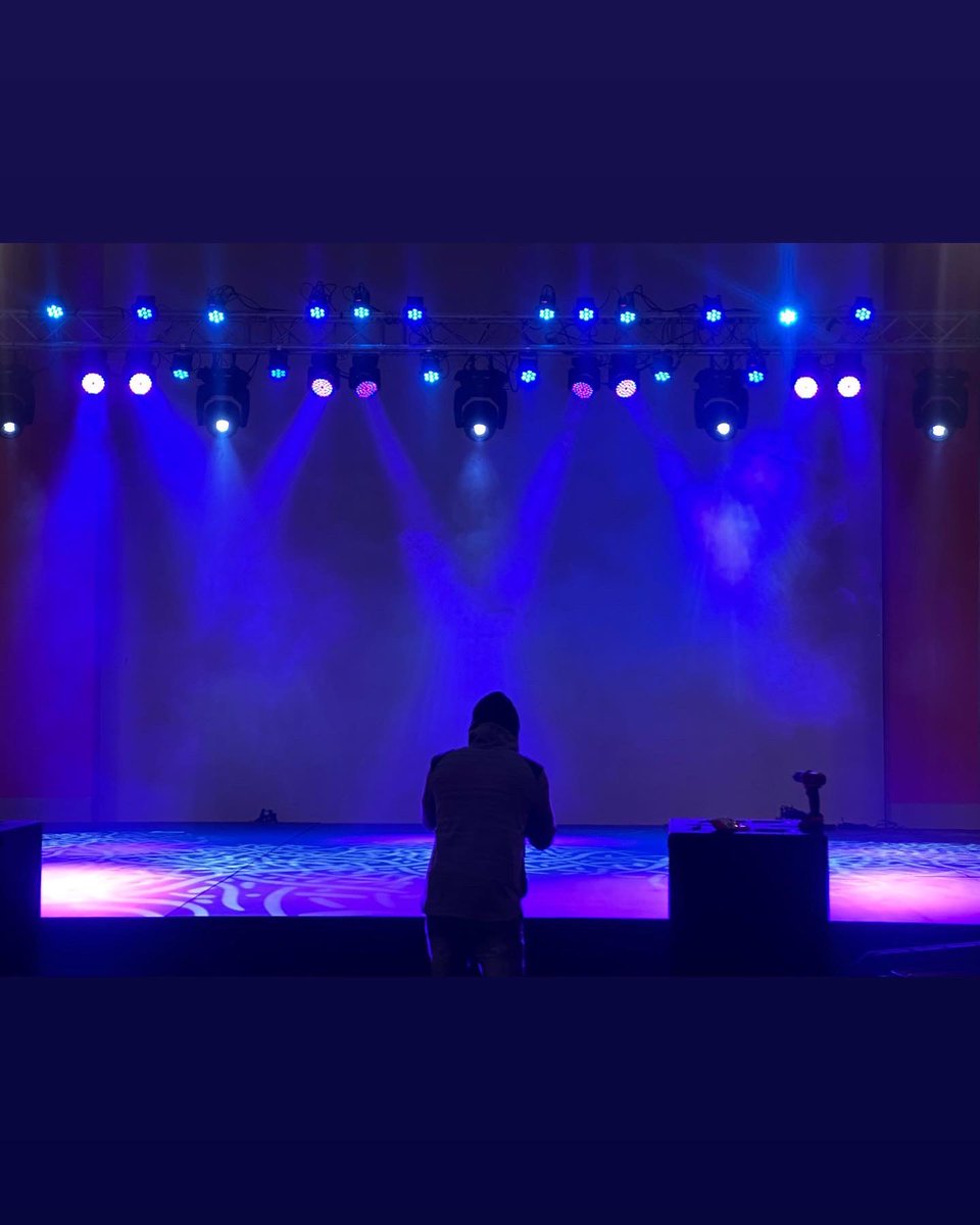 cic_wy's tweet photo. New venue, Crossroads Convention Center, OKC https://t.co/KxytWrkHB1