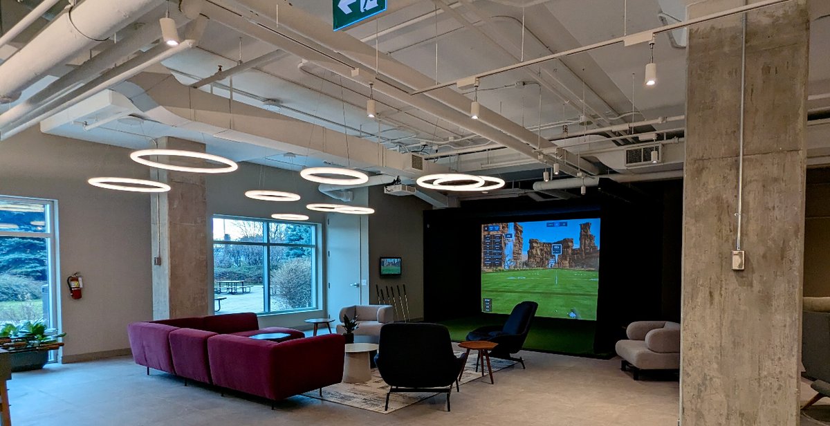 InHomeGolfSims's tweet image. Ringing in the new year with this new custom golf sim we just finished! Check out the before and after!

#golfSimulator #GolfSimulators #GolfSim #SimulatorGolf #IndoorGolf #ScreenGolf #Golf #Golfer #Golfing #PGA #inhomegolf