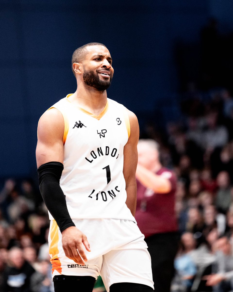 A great way to start 2024 shooting some <a href="/britishbasketm/">British Basketball League</a> action at Surrey Sports Park for <a href="/surreyscorchers/">Surrey Scorchers</a> against <a href="/LondonLions/">London Lions Basketball</a>