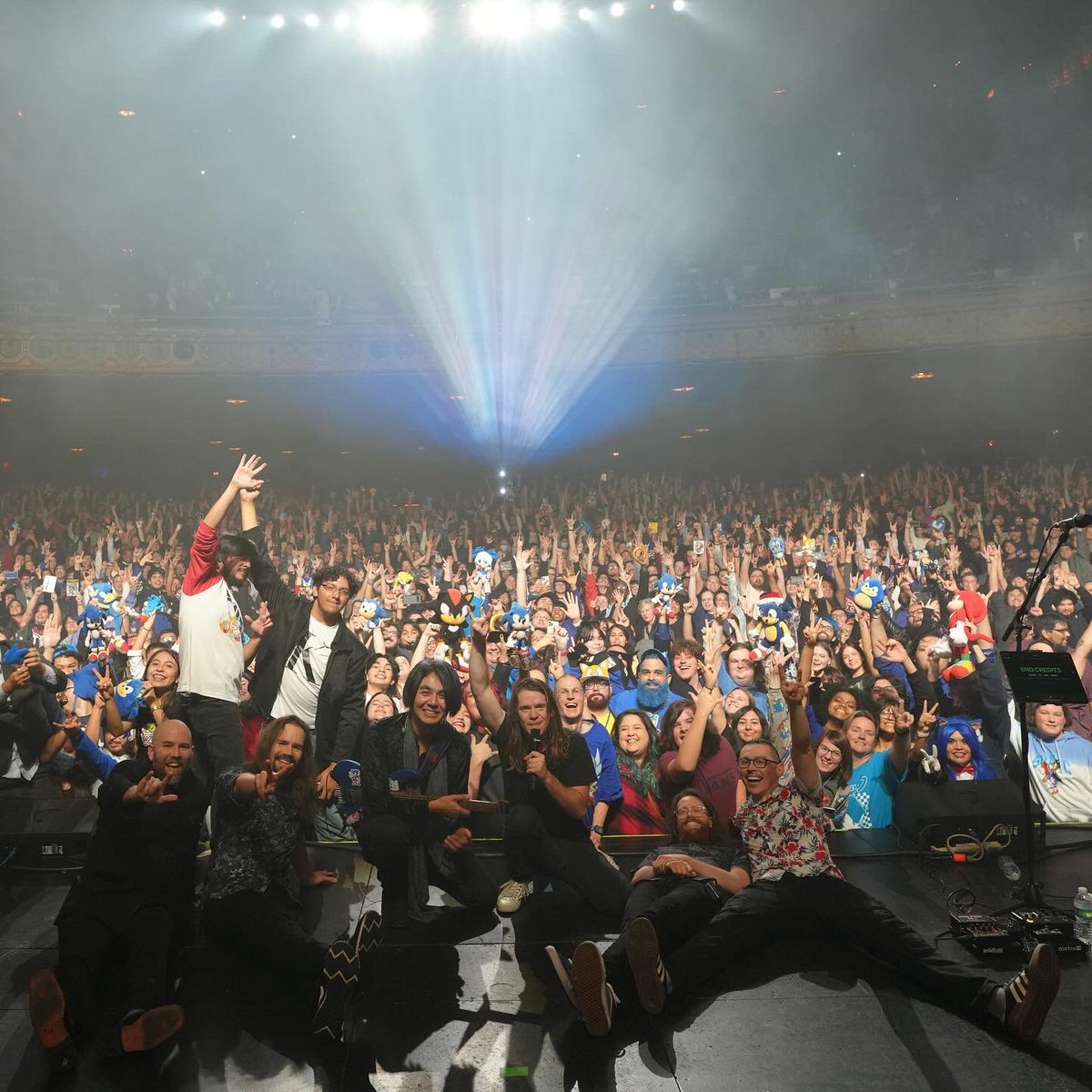 runsonic7's tweet photo. Sonic the Hedgehog 1 on SEGA  was my first ever video game.  From Green Hill Zone to flying into the sky’s in the Tornado. NIGHT TO REMEMBER!!! We even ended up on the X/Twitter account for the tour!!! Now to the Endless Possibilities to come. https://t.co/gNciHGCpjD