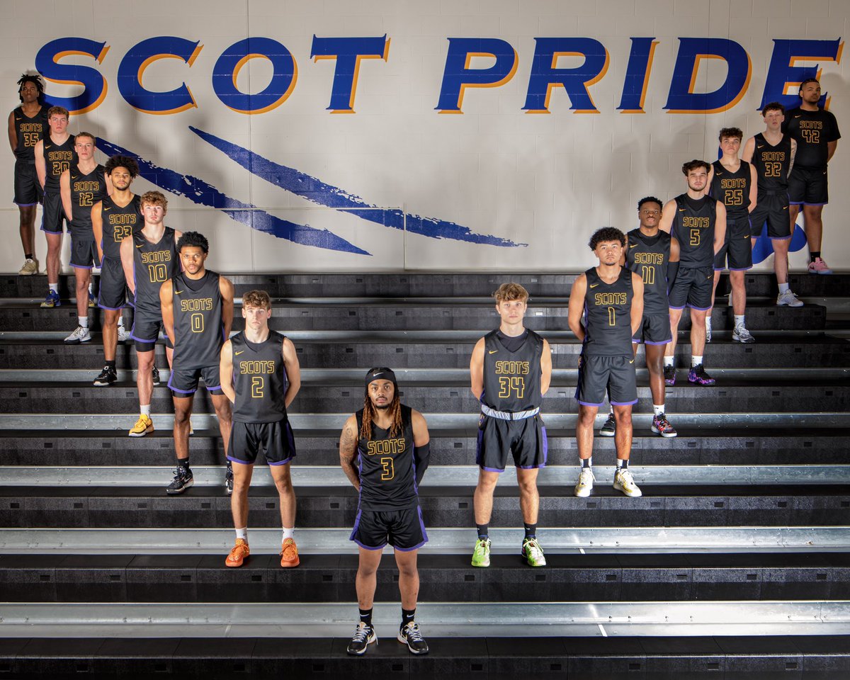 Adio10's tweet photo. The @MCCScots wish everyone a Happy New Year! 🟣⚫️🟡

🙏🏾✨🏀

@awhitejr1120 @montrealo_ @aj_lieuwen @Daniel_Cruz21 @macparmelee_ @MuseJames3 @PierreFaithful @benahm15 @DOnyekonwu @MilesGraham15 @caedenmyers13 @DominicJ2023 @ogle_caden @QuintonMcCullo6 @BosWeezy57 https://t.co/0sz60mO2UO