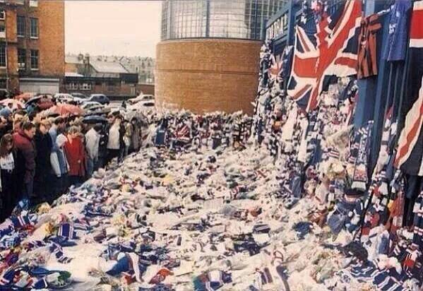 FootballAwaydays tweet media