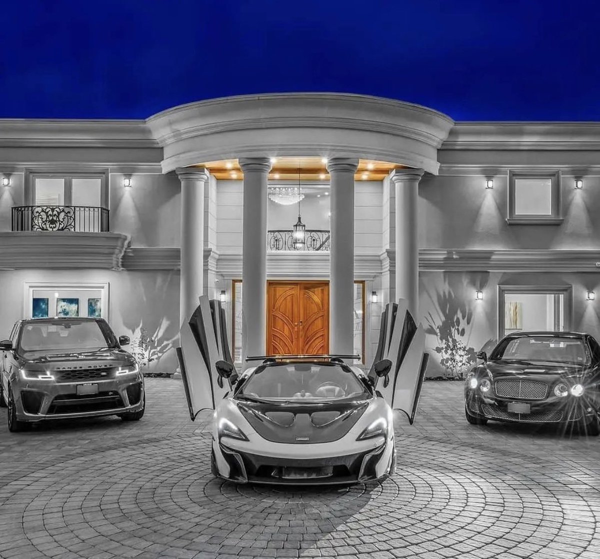 BILLIONAIRE COLLECTION ® tweet media