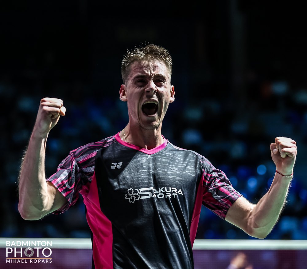 Fighting for more moments like that in 2024 🥳🤌🏻 

Happy new year 🥳🤌🏻